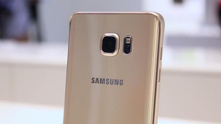 Samsung-Galaxy-Note-5-trasera-700x500.@750